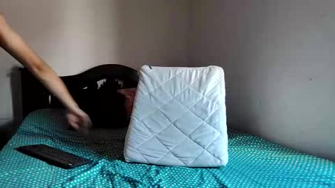 paisahot156802 online show from November 8, 4:10 pm