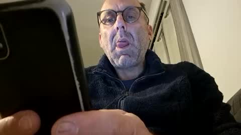 pansak1973 online show from February 18, 8:15 pm