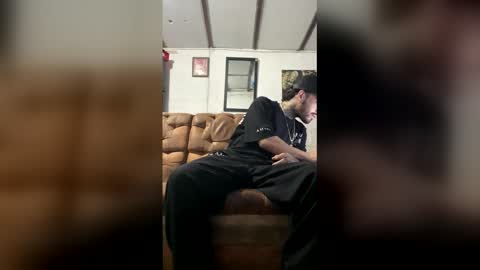 panthers_room online show from February 28, 11:20 am