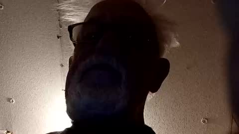 papajb70 online show from March 1, 10:02 am