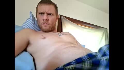 papapfouts online show from March 26, 3:38 pm