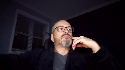 Snapshot of papi1979 chatting on January 21, 2:22 am Papi online show from January 21, 2:22 am