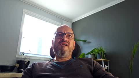 Snapshot of papi1979 chatting on January 15, 4:43 pm Papi online show from January 15, 4:43 pm