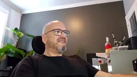 Snapshot of papi1979 chatting on January 23, 1:56 pm Papi online show from January 23, 1:56 pm