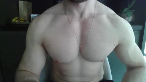 papi5850 online show from December 10, 11:11 am