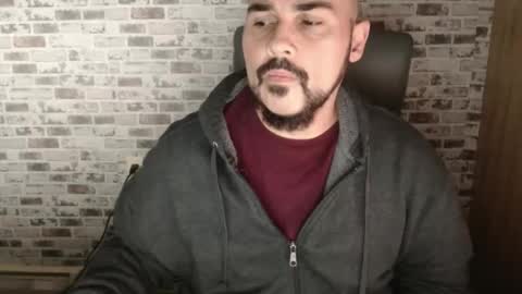 papicho2014 online show from October 16, 2:47 pm