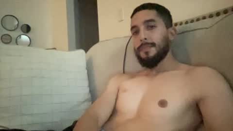 Snapshot of papicubano_guapo23cm chatting on September 26, 7:39 am papicubano_guapo23cm online show from September 26, 7:39 am