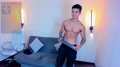 Ryan And Casper online show from October 14, 11:56 pm