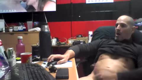 pareja74vlc online show from February 12, 2:12 pm