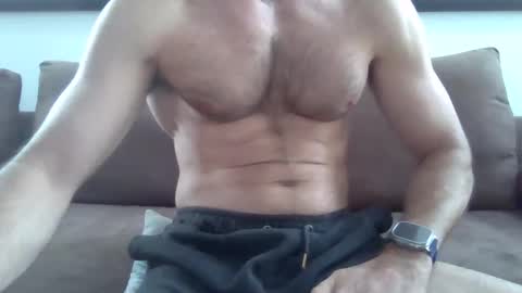 Porn Actor 21cm Hetero online show from March 10, 6:05 am