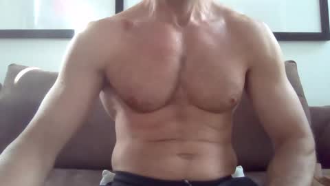 Porn Actor 21cm Hetero online show from January 24, 5:53 am