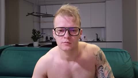 Pashka online show from October 12, 10:09 am