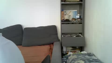 Snapshot of patrick5275 chatting on February 5, 9:46 am patrick5275 online show from February 5, 9:46 am