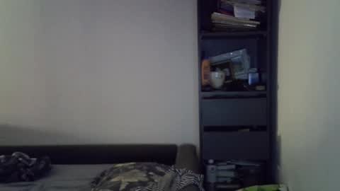 Snapshot of patrick5275 chatting on January 3, 6:55 am patrick5275 online show from January 3, 6:55 am