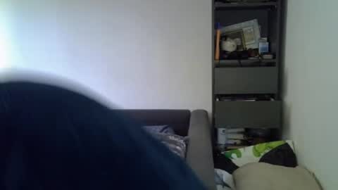 Snapshot of patrick5275 chatting on December 8, 7:47 am patrick5275 online show from December 8, 7:47 am