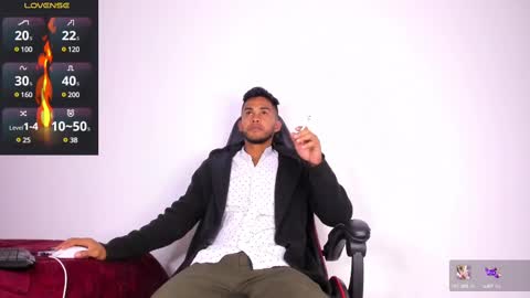 Snapshot of patrick_hot69 chatting on March 2, 10:23 pm patrick_hot69 online show from March 2, 10:23 pm
