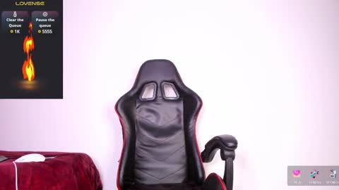 Snapshot of patrick_hot69 chatting on February 22, 3:01 am patrick_hot69 online show from February 22, 3:01 am