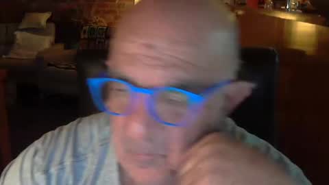 Snapshot of patvac chatting on February 19, 12:55 pm patvac online show from February 19, 12:55 pm