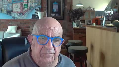 Snapshot of patvac chatting on September 23, 12:21 am patvac online show from September 23, 12:21 am