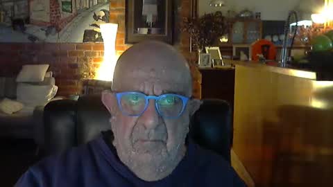 Snapshot of patvac chatting on September 26, 1:09 pm patvac online show from September 26, 1:09 pm