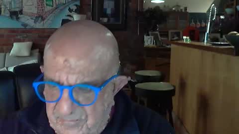 Snapshot of patvac chatting on September 24, 6:13 am patvac online show from September 24, 6:13 am