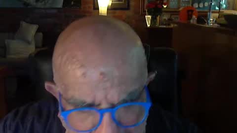 Snapshot of patvac chatting on March 2, 2:47 pm patvac online show from March 2, 2:47 pm