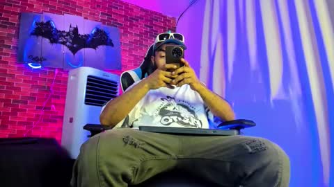 PAUL online show from November 30, 9:39 pm