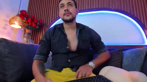 Paul Rivera online show from October 20, 10:46 pm