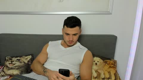 Snapshot of paulblack021 chatting on February 2, 9:45 pm paulblack021 online show from February 2, 9:45 pm