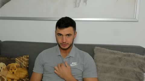 Snapshot of paulblack021 chatting on December 10, 10:16 pm paulblack021 online show from December 10, 10:16 pm