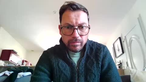 pchittt online show from April 2, 10:34 am