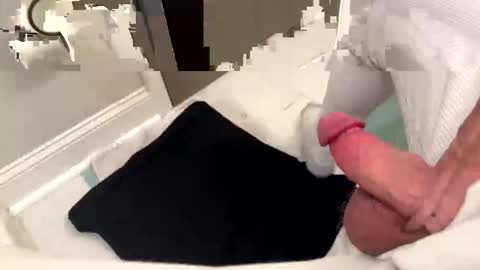 peakingondaddy online show from February 26, 12:39 pm