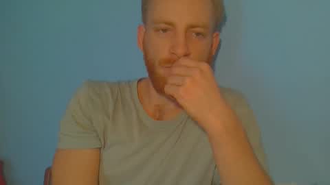 Snapshot of pedro199994 chatting on October 18, 12:32 pm Ginger Dick online show from October 18, 12:32 pm