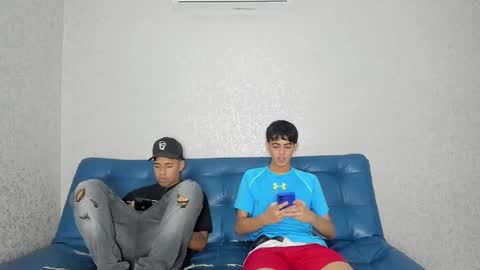 CAIN-19  ALLEN-18 RONALD-18 AUSTIN-18 MOD DANTE online show from December 10, 8:49 pm
