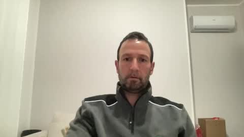Snapshot of peppinslosqualo chatting on March 7, 5:29 am peppinslosqualo online show from March 7, 5:29 am