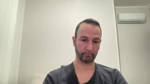 Snapshot of peppinslosqualo chatting on December 25, 7:02 pm peppinslosqualo online show from December 25, 7:02 pm