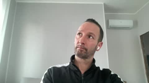 Snapshot of peppinslosqualo chatting on February 2, 4:11 pm peppinslosqualo online show from February 2, 4:11 pm