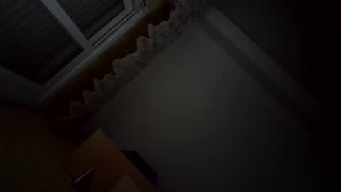 perales_12345 online show from March 28, 5:29 am