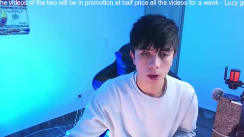 Snapshot of perceo09 chatting on March 6, 12:32 am giovanny or andres you decide online show from March 6, 12:32 am