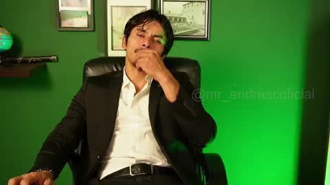 andres    online show from March 13, 6:47 pm