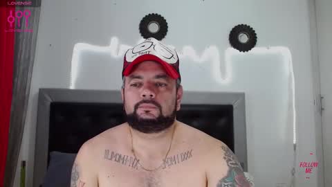 Carlos online show from October 15, 9:11 pm