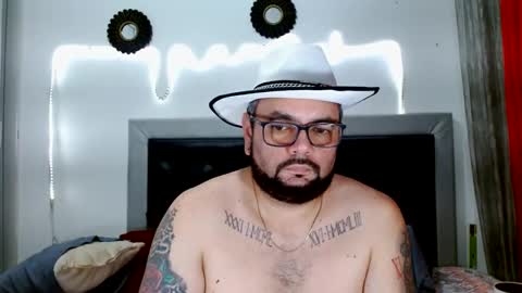 Carlos online show from October 12, 5:45 am