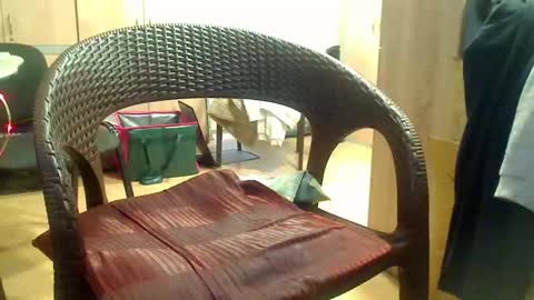 peta000007 online show from November 16, 7:32 am