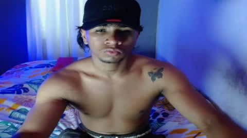 Snapshot of peter_king_ chatting on September 23, 4:50 pm peter online show from September 23, 4:50 pm