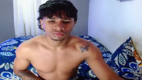 Snapshot of peter_king_ chatting on September 30, 12:20 pm peter online show from September 30, 12:20 pm