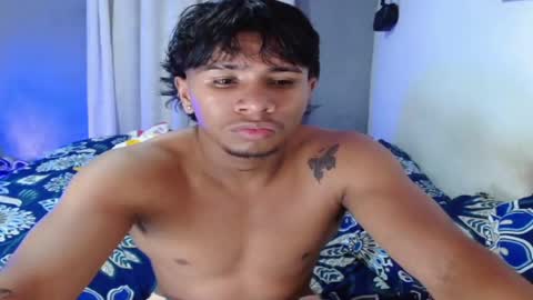 Snapshot of peter_king_ chatting on October 7, 3:21 am peter online show from October 7, 3:21 am