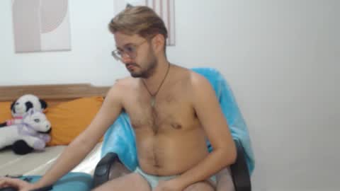 FELIPE online show from October 21, 8:01 pm