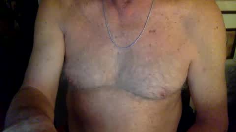 Snapshot of peterbartxxx chatting on December 4, 11:19 am peterbartxxx online show from December 4, 11:19 am