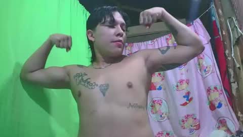 peteresmitd17 online show from December 17, 4:53 am