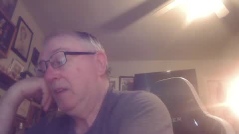 peterinohio57 online show from July 14, 11:27 am
